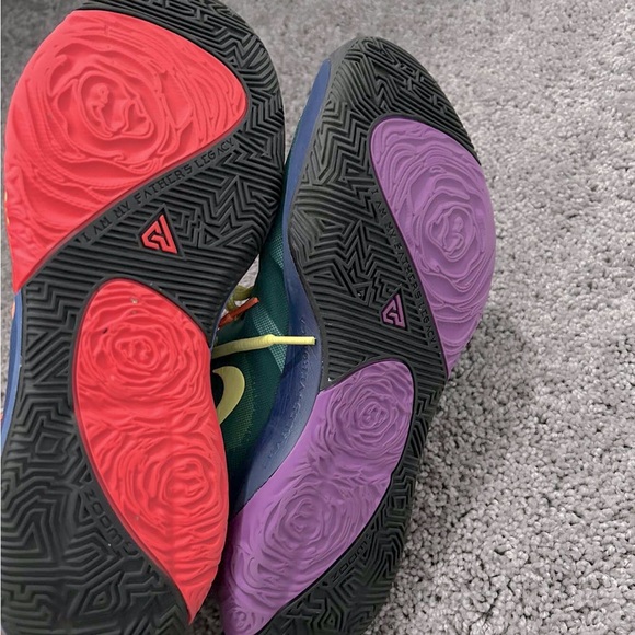 Nike zoom freak 1 (Multicolored ) basketball shoes main image 5
